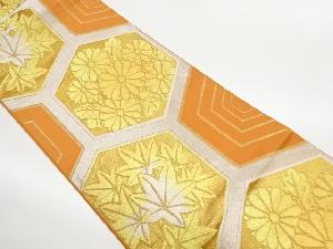 川島織物製　亀甲に菊・紅葉模様織出し袋帯